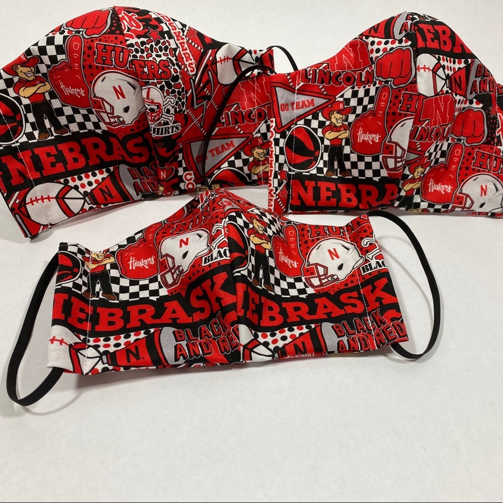 NWOT. University of Nebraska face‎ mask. Handmade